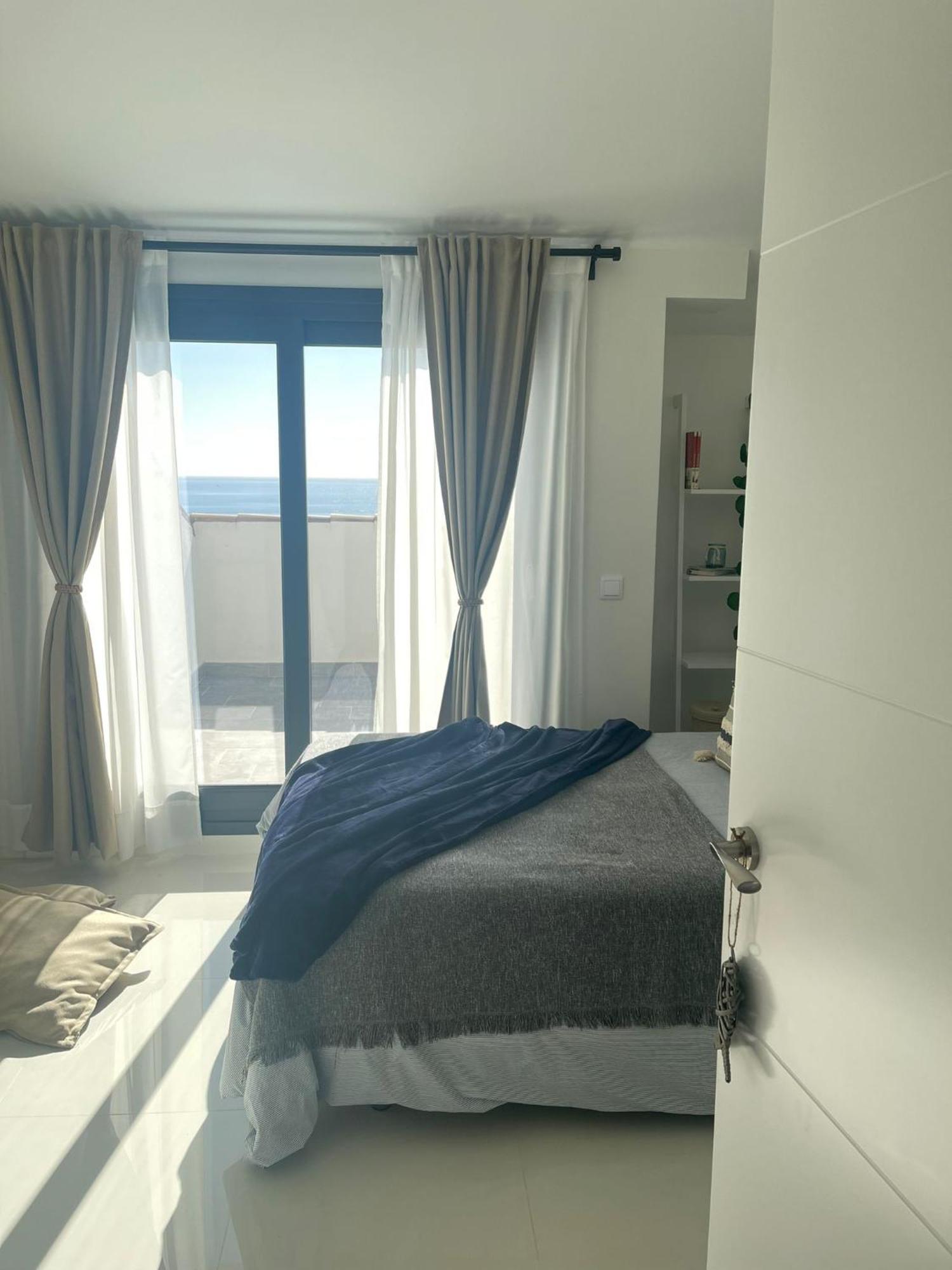 Precioso Atico, Nuevo, A 50M De La Playa, Manilva Apartment Exterior photo